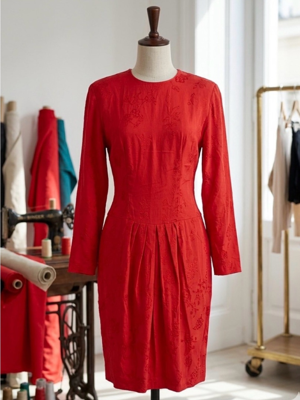 Vintage Pat Argenti 100% silk retro 80’s Red Long Sleeve Dress size 6